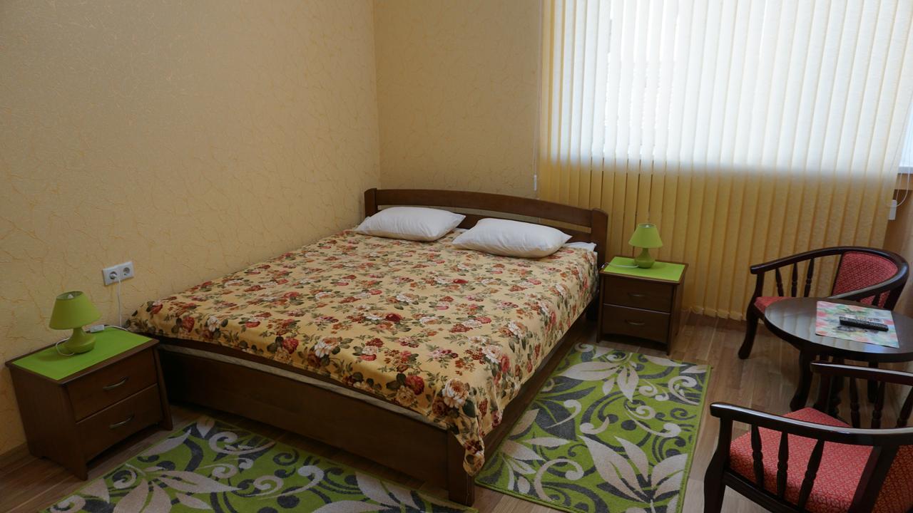 Hotel Happy Cat Odesa Exterior foto